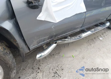 2021 Chevrolet Silverado 1500 4Wd Short Bed Ltz z USA, uszkodzony, nr VIN 1GCUYGEL2MZ375928